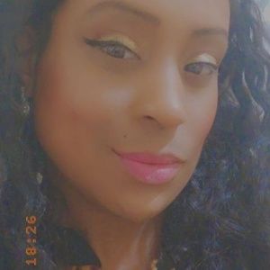 Meet your Posher, Jasmin